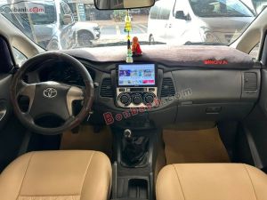 Xe Toyota Innova 2.0E 2016