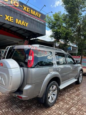 Xe Ford Everest 2.5L 4x2 MT 2010