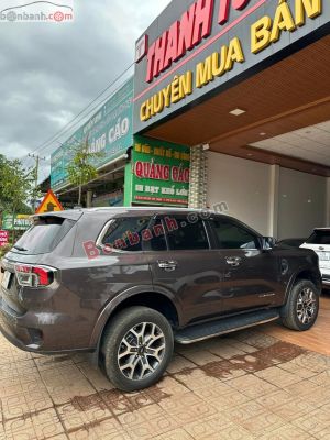 Xe Ford Everest Titanium 2.0L 4x2 AT 2024