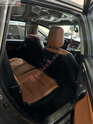 Xe Toyota Innova 2.0E 2019