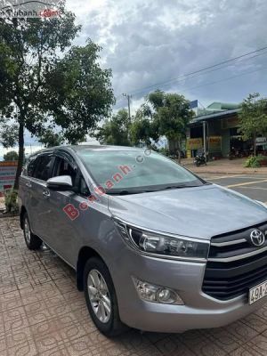 Xe Toyota Innova 2.0E 2017