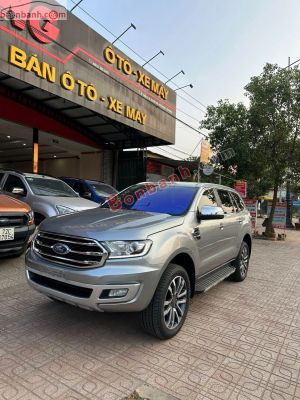 Xe Ford Everest Titanium 2.0L 4x2 AT 2019