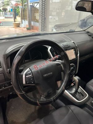 Xe Isuzu Dmax LS 3.0 4x4 AT 2016