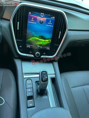 Xe VinFast Lux A 2.0 Tiêu chuẩn 2022