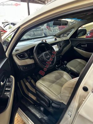 Xe Kia Rondo GMT 2016