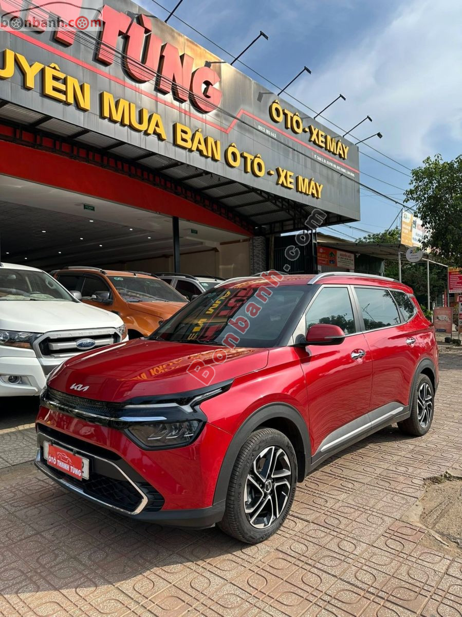Kia Carens 1.5G Luxury 2023