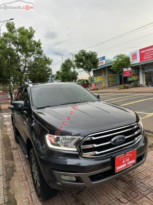 Xe Ford Everest Trend 2.0L 4x2 AT 2019