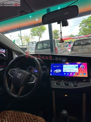 Xe Toyota Innova 2.0E 2017