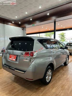 Xe Toyota Innova 2.0E 2017