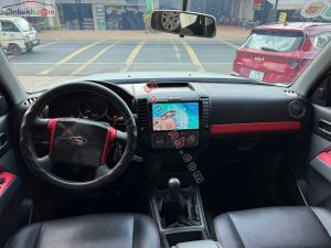 Xe Ford Everest 2.5L 4x2 MT 2015