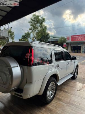 Xe Ford Everest 2.5L 4x2 MT 2015