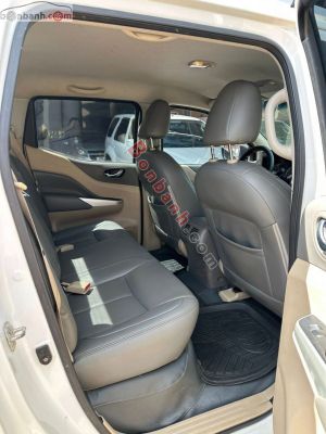 Xe Nissan Navara VL 2.5 AT 4WD 2016