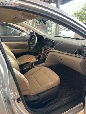 Xe Hyundai Elantra 1.6 MT 2018