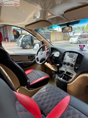 Xe Hyundai Grand Starex 2.5 MT 2015