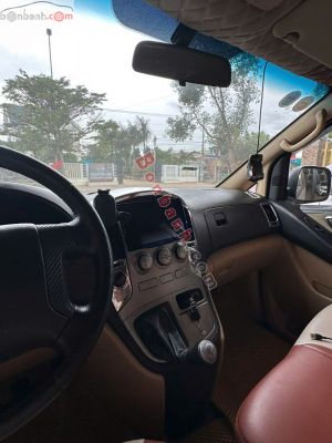 Xe Hyundai Grand Starex 2.5 MT 2016