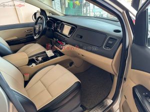 Xe Kia Sedona 3.3L GATH 2016
