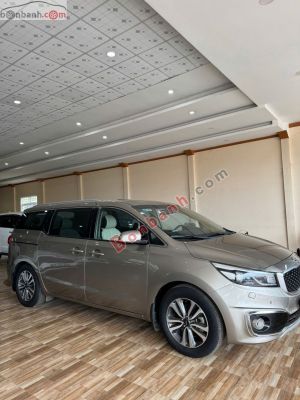 Xe Kia Sedona 3.3L GATH 2016