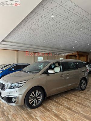 Xe Kia Sedona 3.3L GATH 2016