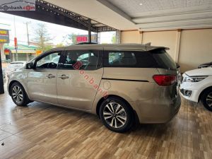 Xe Kia Sedona 3.3L GATH 2016