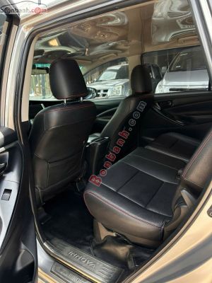 Xe Toyota Innova 2.0E 2018