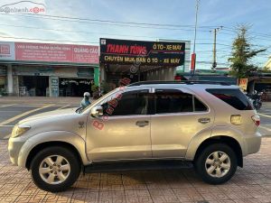 Xe Toyota Fortuner 2.5G 2009