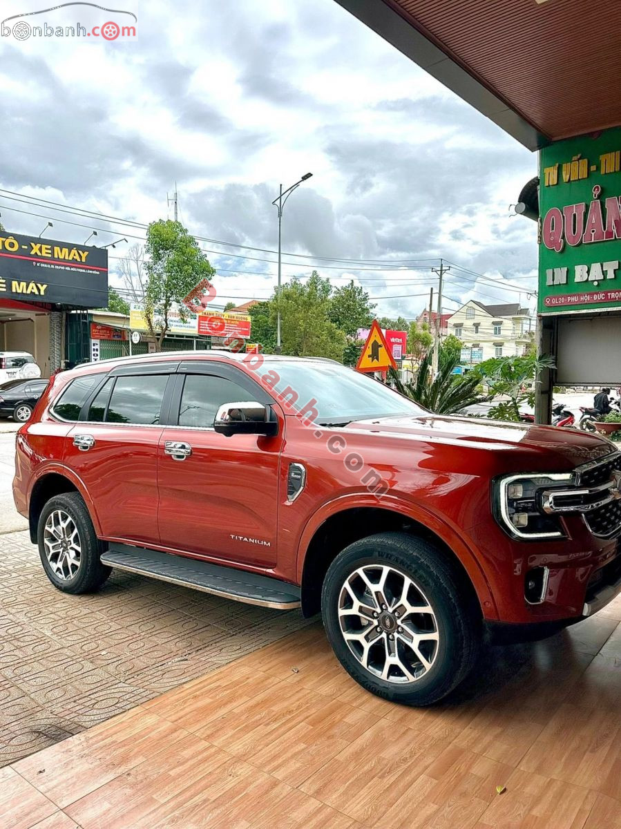 Ford Everest Titanium Plus 2.0L 4x4 AT 2022