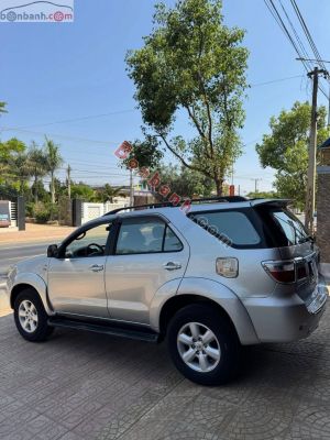 Xe Toyota Fortuner 2.5G 2011