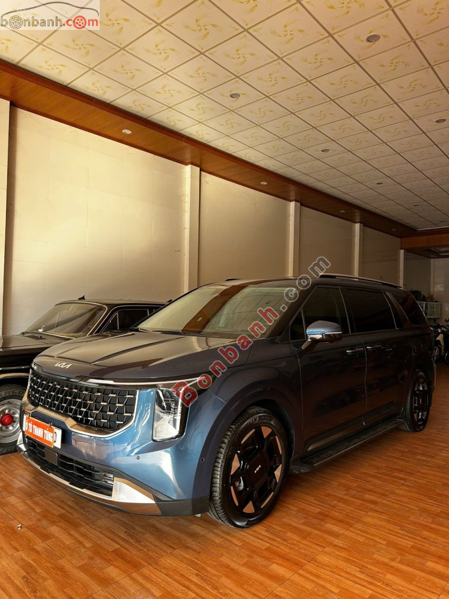 Kia Carnival Signature 2.2D 2024