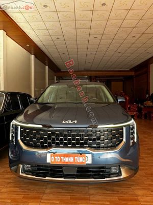 Xe Kia Carnival Signature 2.2D 2024