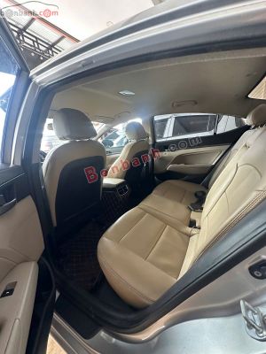 Xe Hyundai Elantra 1.6 MT 2019